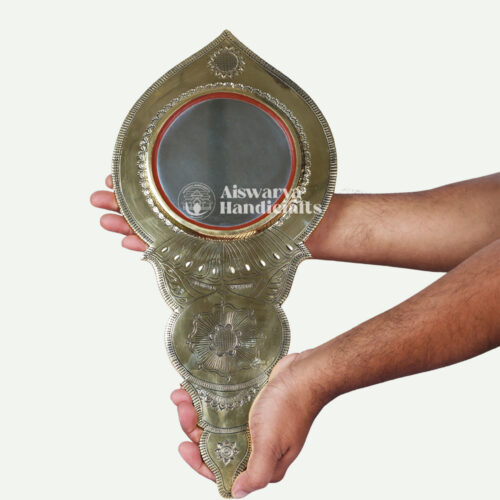 Traditional Valkannadi (5 Inch Mirror Size)