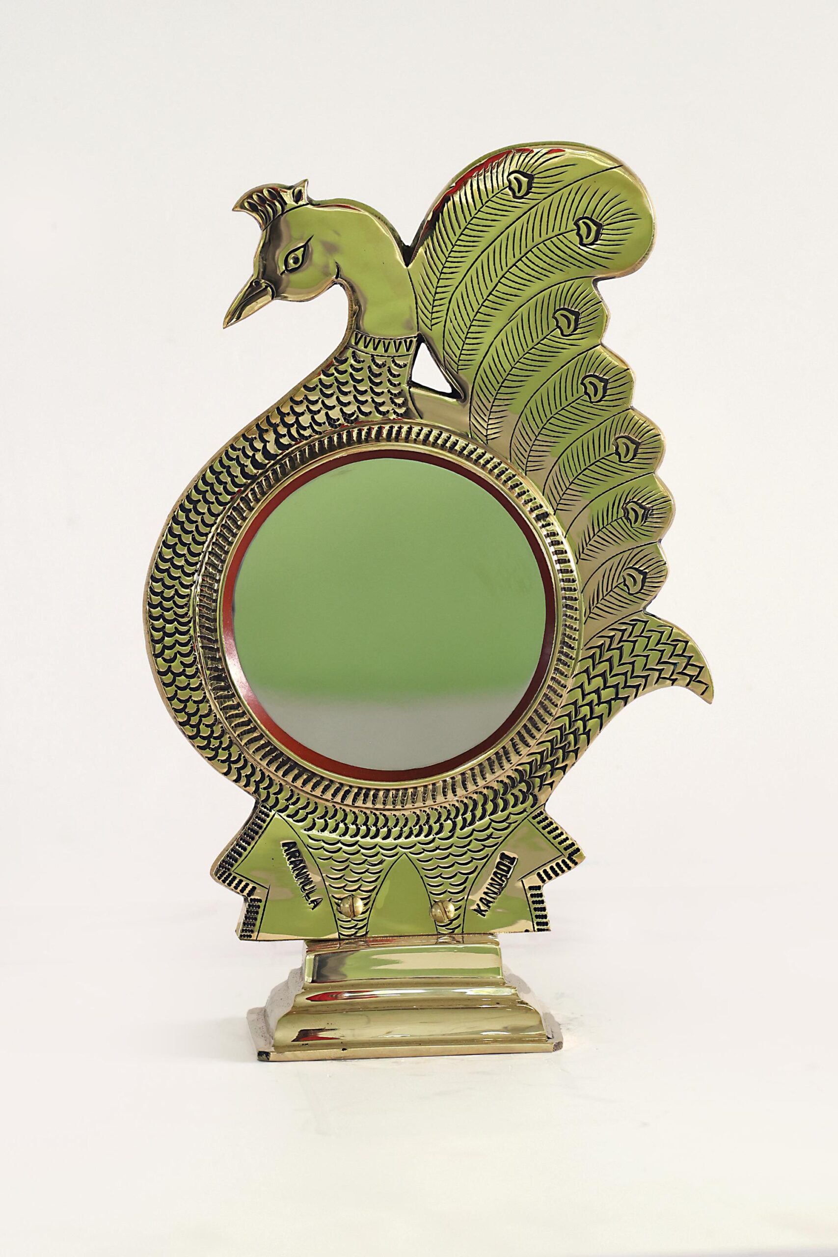 4''glass size peedom model peacock